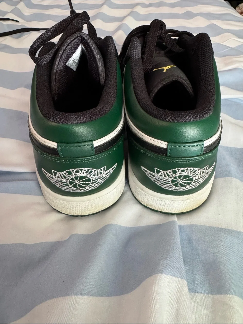 Air Jordan 1 low
